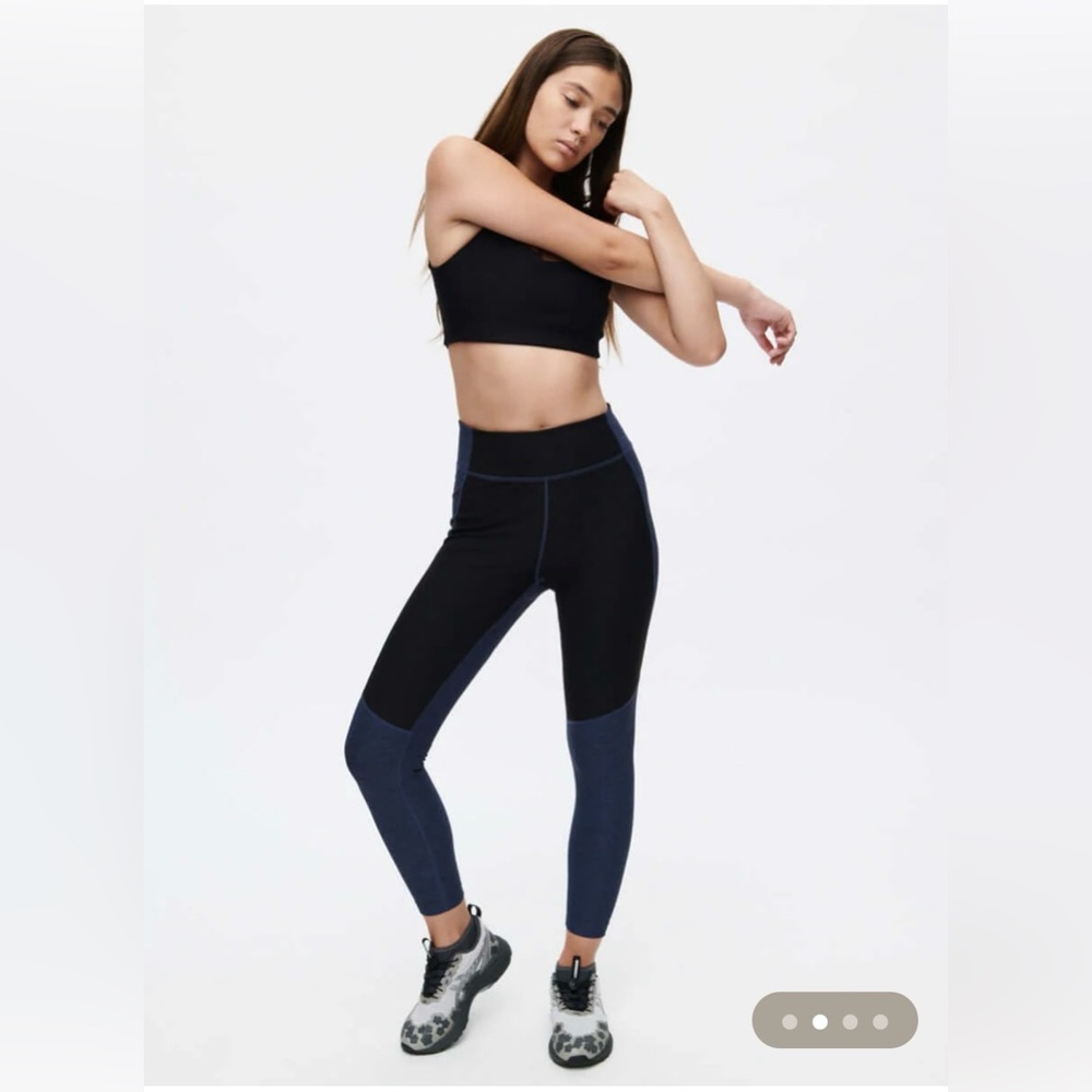 Outdoor Voices Two-Tone Leggings